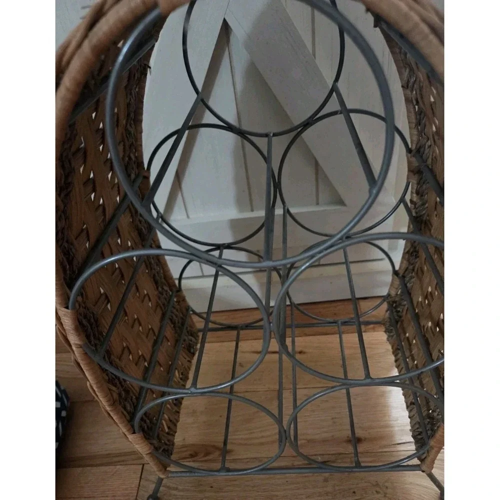 Vintage‎ 5 Bottle Free Standing Countertop Wine Rack with Metal  Accents